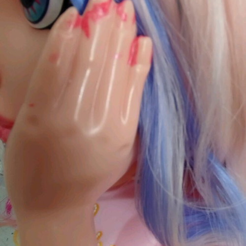 Rainbow High Styling Head used with flaws