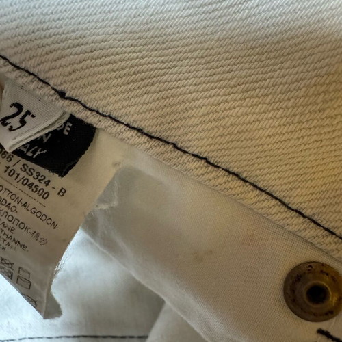 D&G mini denim skirt white like new