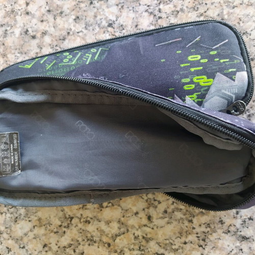 Polo pencil case used with missing elastic bands