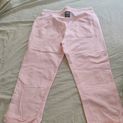 BodyTalk pink capri pants like new, medium size