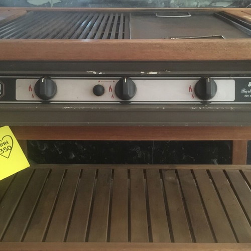 Barbecue Unopiu used gas model 1993 for outdoor use