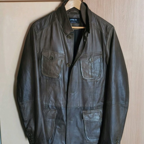 Leather jacket like new, Italian, brown, size medium