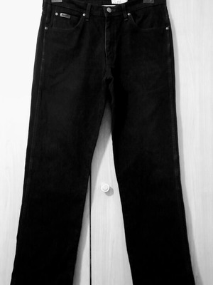 Ανδρικό παντελόνι Wrangler Arizona Stretch μαύρο μεταχειρισμένο μέγεθος L