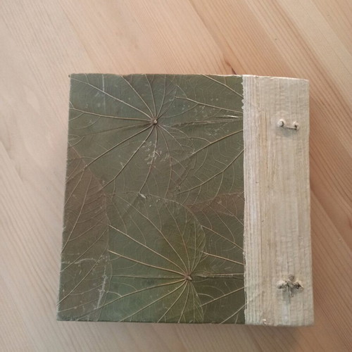 Handmade photo album Crete like new for 20 photos