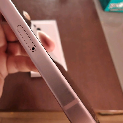 iPhone 15 Plus 256 GB pink like new