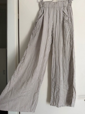 Striped palazzo pants like new, beige/white, size S