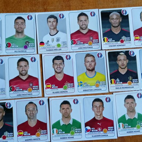 EYRO 2016 Panini Fifa 365 stickers new, pack of 18