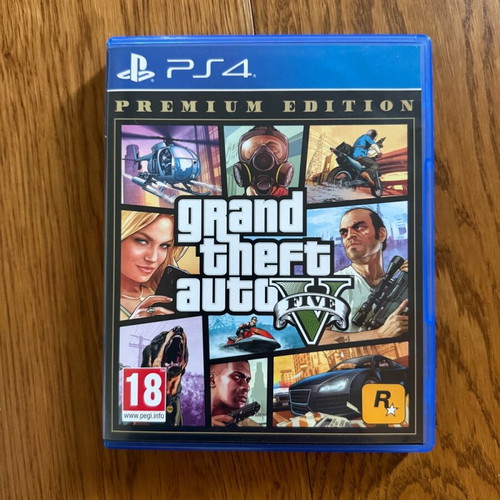 PS4 games used in excellent condition