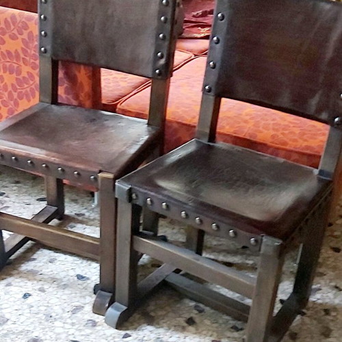 Chairs set of 2 made of solid walnut wood with genuine calf leather like new