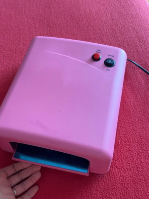 Nail lamps used with 3 bulbs and timer