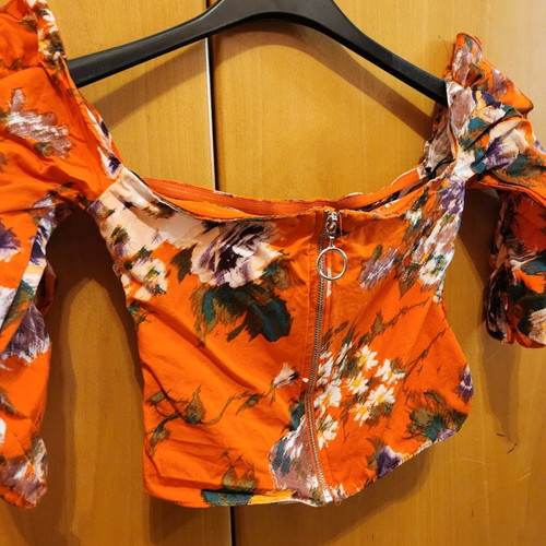 Floral H&M T-shirt used, slim fit, multicolor
