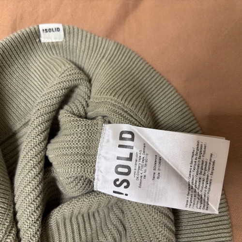 Solid sweater new, size XL, gray and beige