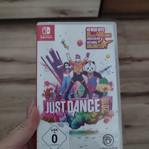 Just Dance 2019 Nintendo Switch game like new, German
