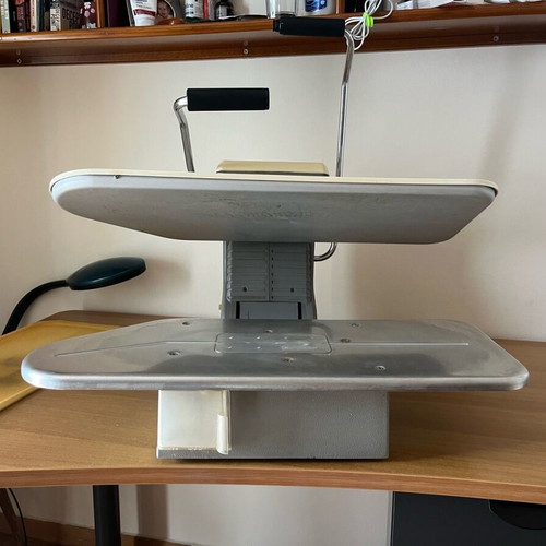 Singer ironing press used