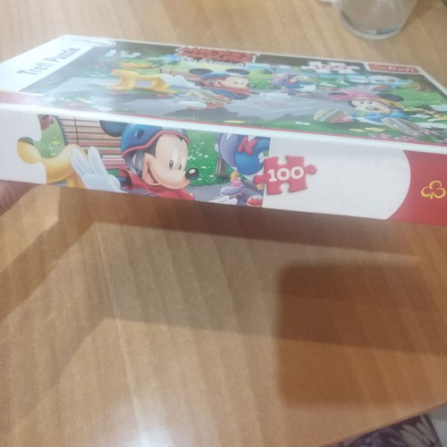 Mickey Mouse puzzle used, 100 pieces, Disney with friends