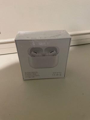 Wireless earbuds new, compatible with Apple and Android