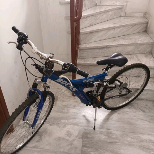 Bocas CX-200 City Bicycle like new, 24 inch, blue, men's