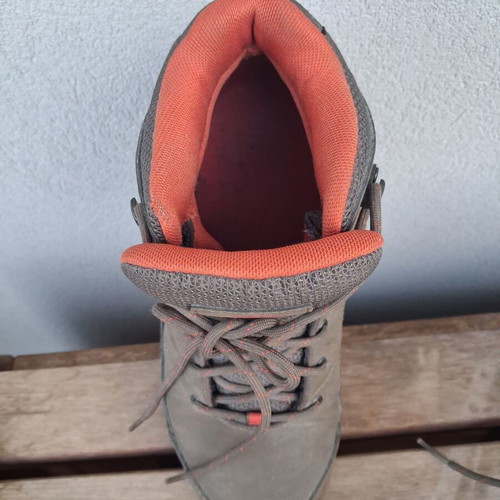 The North Face women's hiking boots size 38, brown