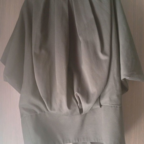Women's black cape coat like new, size M