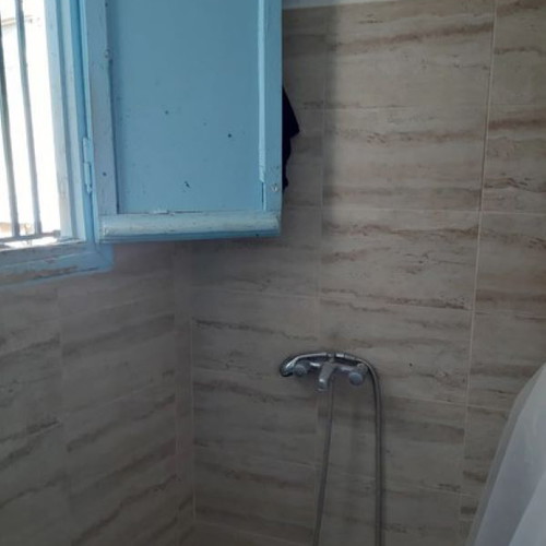 Διαμέρισμα στην Κυψέλη 44 τ.μ. ρετιρέ με βεράντα και ανελκυστήρα