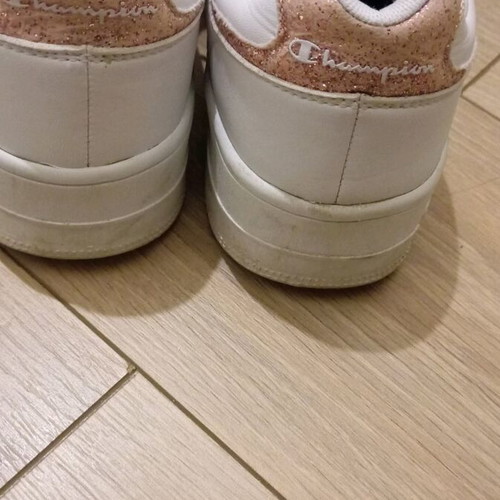 Champion white athletic shoes like new, size 38.5-39