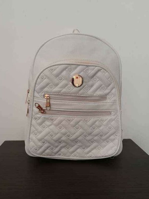 Τσάντα πλάτης λευκή καινούργια με φερμουάρ και λουριά γυναικεία