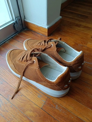 Geox Respira кафяви спортни обувки от велур номер 41 като нови