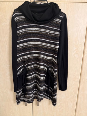 Enzzo knitted dress like new, black with multicolor details