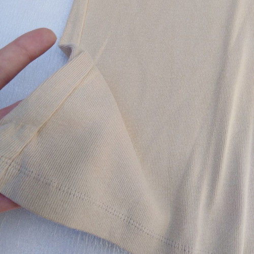 Beige T-shirt with Sleeve like new, size M