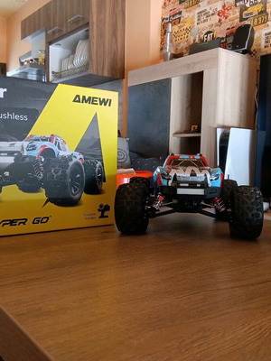 Τηλεκατευθυνόμενο monster truck σαν καινούργιο