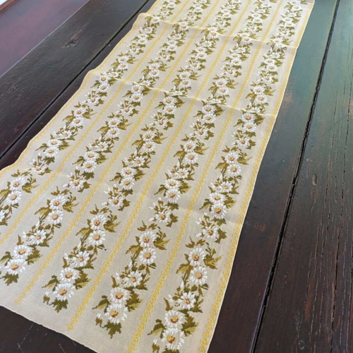 Cross-stitch table runner like new