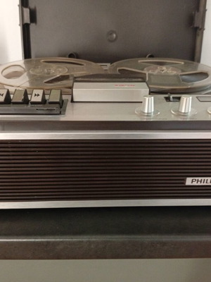 Vintage Philips 4308 (N4308) 4-Track reel-to-reel tape recorder used