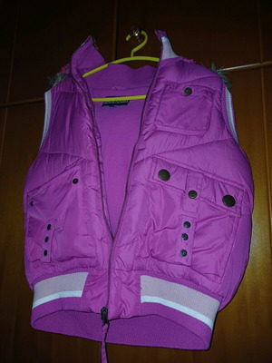 Fuchsia Sleeveless Jacket used, size Medium-Large