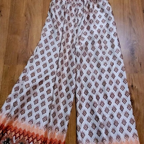 Elegant satin summer jumpsuit size S, like new, beige and brown