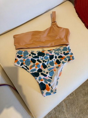 Bikini set like new, top M, bottom S
