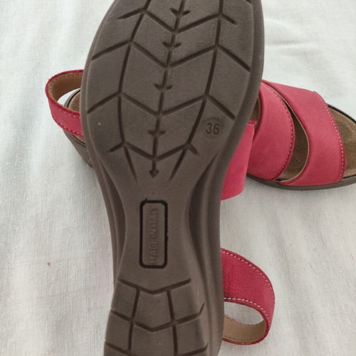 Imac Ladies Red Leather Anatomical Sandals Size 36 Like New
