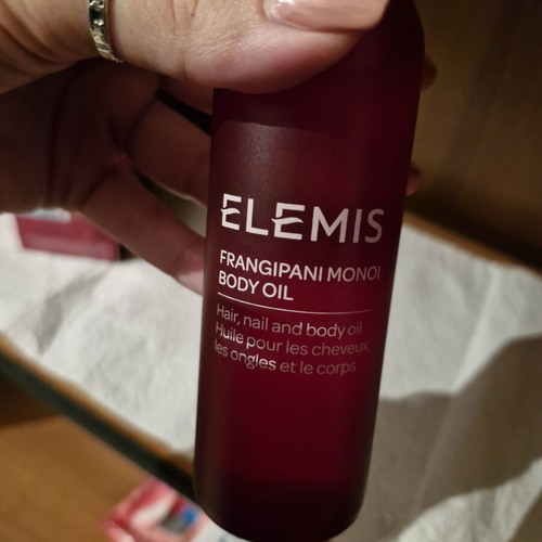 Frangipani body-hair oil Elemis new