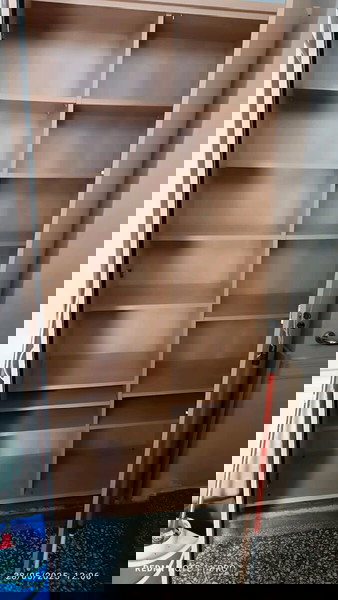 ντουλάπες μεταχειρισμένες σε πολύ καλή κατάσταση