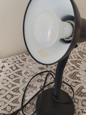 Desk lamp like new black color