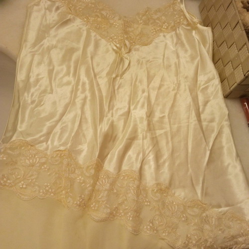 Bridal nightgowns like new, set of two, elegant satin and sexy