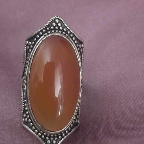Vintage faux ring with carnelian-style stone like new