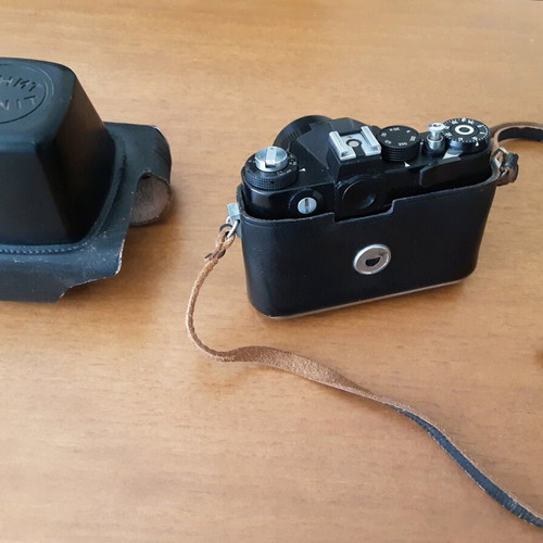Zenit 12XP camera with case used