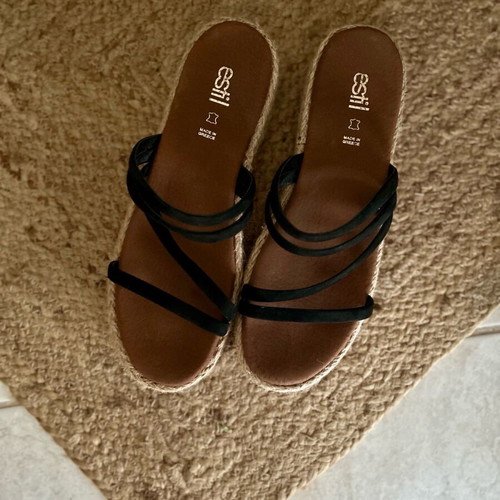 Estil flatforms with straps size 41 like new, black