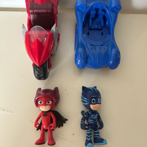PJ Masks Owlette & Cat Boy figures in vehicles like new