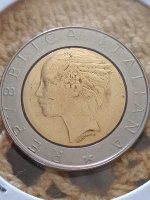 500 Lira Coin Italy 1987 used