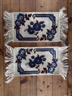 Vintage Set of 2 Mini Table Tapestries with Floral Pattern