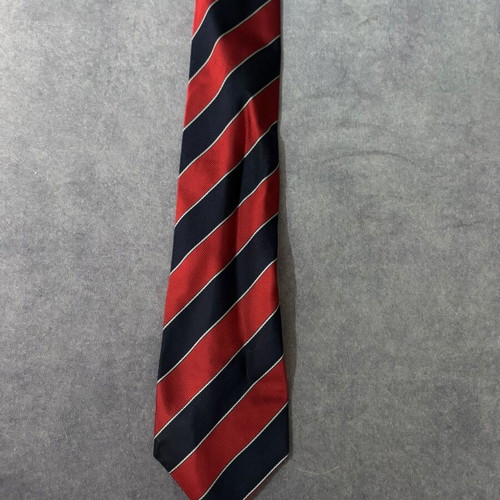 Silk tie like new