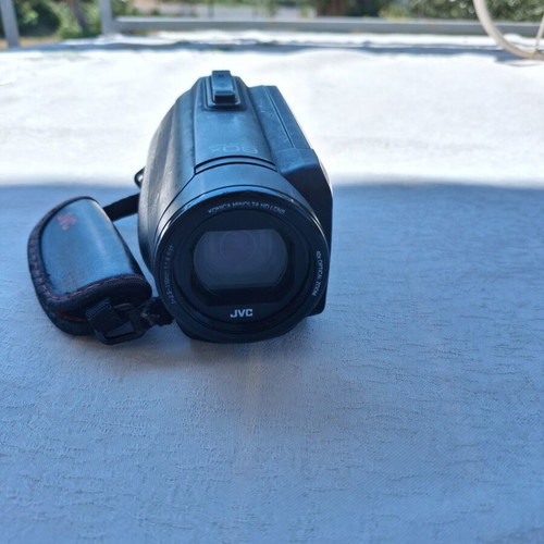 JVC Everio R GZ-R445BE QuadProof FullHD camcorder with memory card