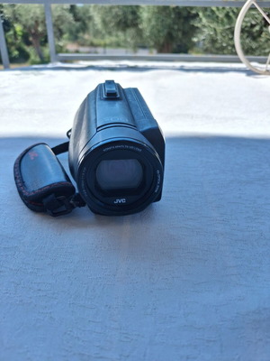 JVC Everio R GZ-R445BE QuadProof FullHD camcorder with memory card