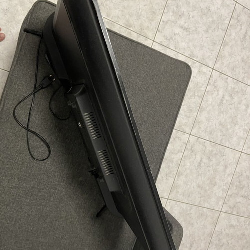 Vortex 32-Inch TV like new
